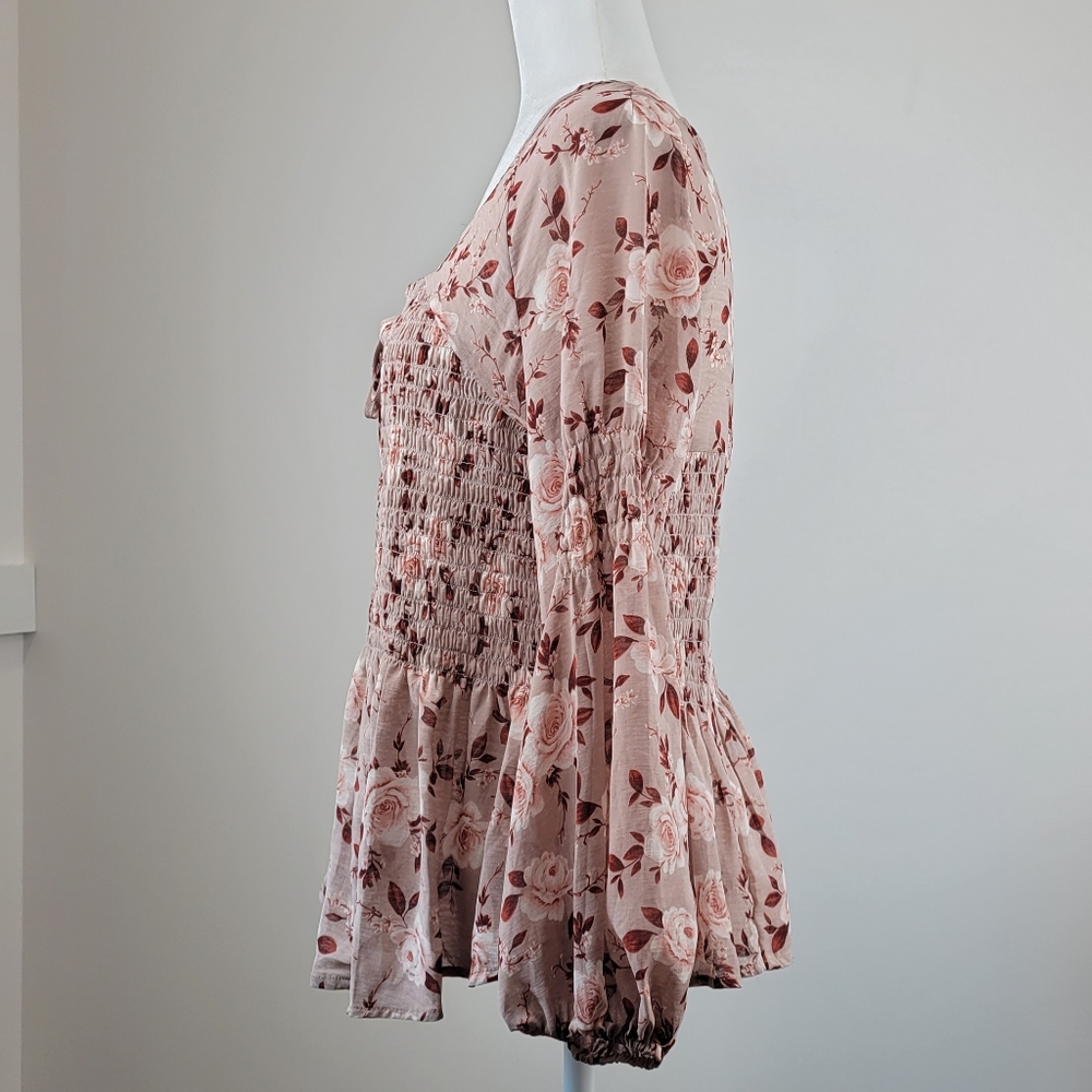 American Eagle floral Smocked blouse small blush long sleeved - Picture 2 of 8